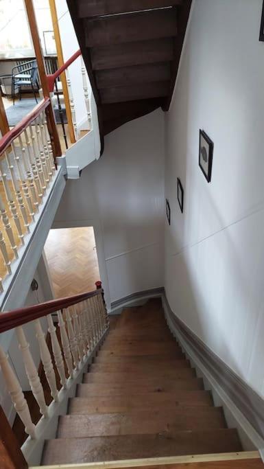 Schoene Wohnung Im Jugendstilhaus Im Weltkulturerbe باشاراش المظهر الخارجي الصورة